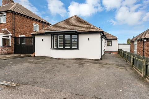 3 bedroom detached bungalow for sale, Farndale Drive, Loughborough LE11