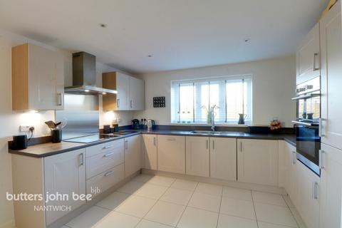 4 bedroom detached house for sale, Weaver Brook Way, Nantwich