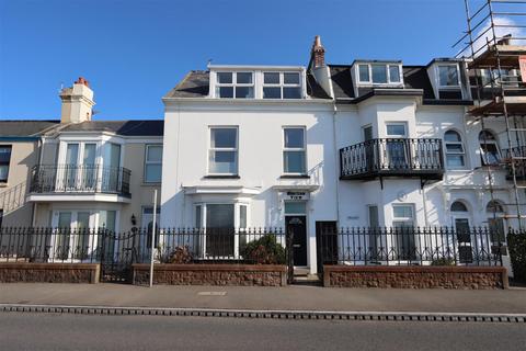 6 bedroom house to rent, Victoria Ave, St Helier JE2