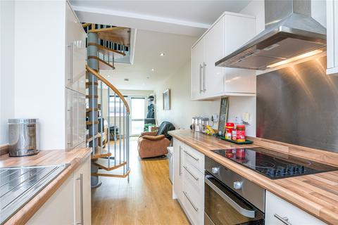 1 bedroom semi-detached house for sale, Ambleside Drive, Southend-on-Sea, Essex, SS1