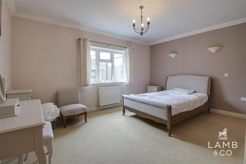76 Chilburn Road, Clacton-on-sea, CO15 4NY