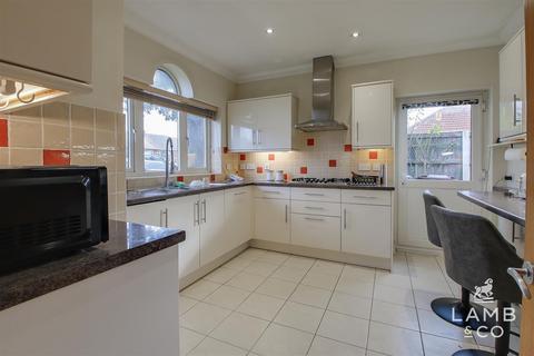 76 Chilburn Road, Clacton-on-sea, CO15 4NY