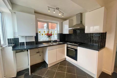 3 bedroom end of terrace house for sale, Oxford Street, Swadlincote DE11