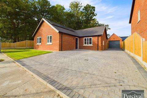 3 bedroom bungalow for sale, Nettleton Drive, Witham St. Hughs, Lincoln, Lincolnshire, LN6