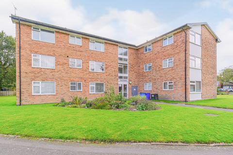 2 bedroom apartment for sale, Harwood Grove, Shirley, B90