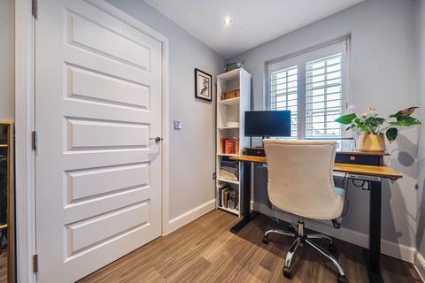 63 Cantley Road, Great Denham, Bedford, MK40 4RX