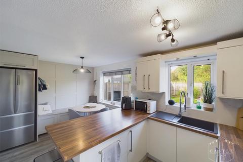 3 bedroom semi-detached house for sale, Nelson Drive, Hinckley