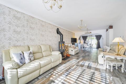 55 Appleby Gardens, Dunstable, LU6 3DB