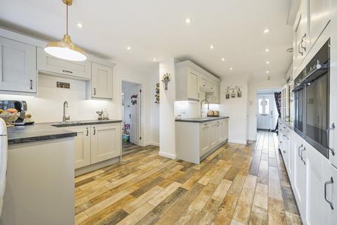 55 Appleby Gardens, Dunstable, LU6 3DB