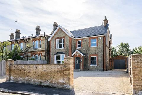 6 bedroom detached house for sale, Richmond Road, New Barnet, Hertfordshire, EN5