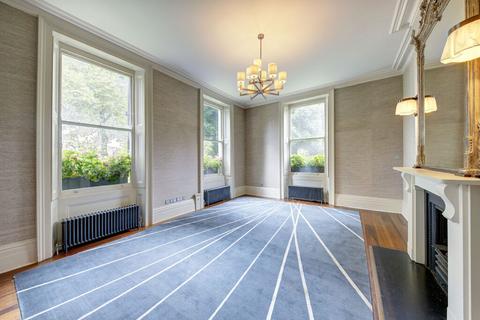 4 bedroom apartment to rent, Regents Park Road, Primrose Hill, London, NW1