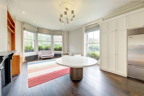 4 bedroom apartment to rent, Regents Park Road, Primrose Hill, London, NW1