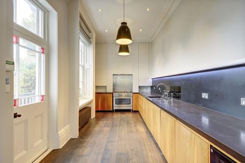 4 bedroom apartment to rent, Regents Park Road, Primrose Hill, London, NW1