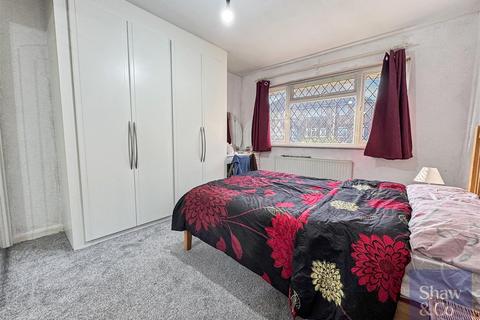 3 bedroom semi-detached bungalow for sale, Bedfont Close, Feltham TW14