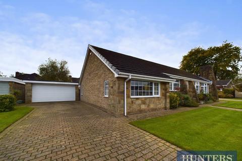 2 bedroom detached bungalow for sale, The Lawns, Beverley, HU17 7LS