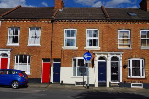 2 bedroom flat to rent, Victoria Road, Northampton NN1