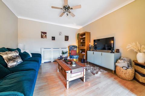 3 bedroom terraced house for sale, Southmead Road, Bristol BS10