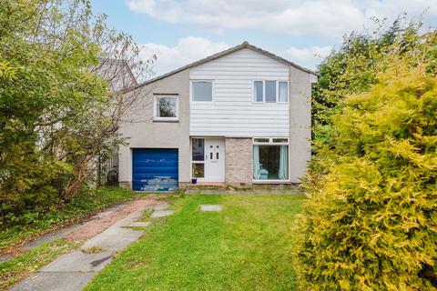 3 Buckstone Lea, Edinburgh, EH10 6XE