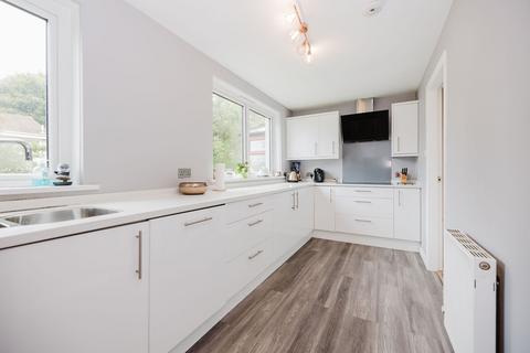 3 Buckstone Lea, Edinburgh, EH10 6XE