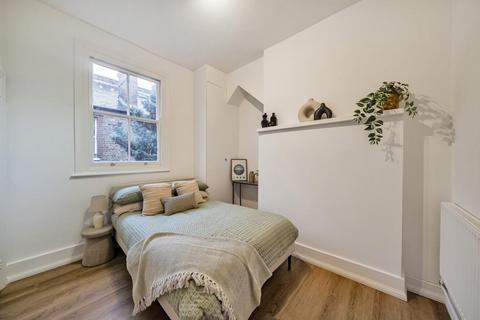 2 bedroom maisonette for sale, Mount Nod Road, Streatham