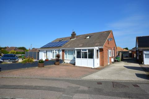 3 bedroom semi-detached house for sale, Minter Close, Folkestone CT18