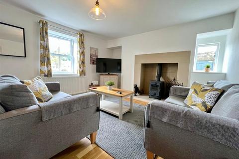 2 bedroom cottage to rent, Starkholmes Road, Starkholmes, Matlock