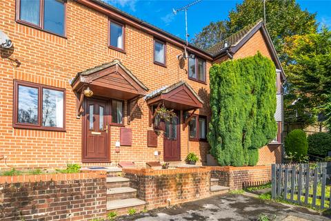 23 Fox Road, Haslemere, GU27 1RG