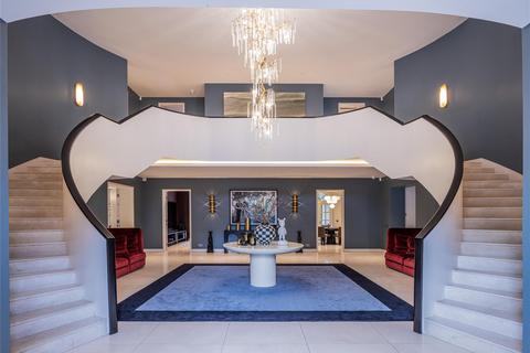 5 bedroom detached house for sale, Byron Drive, N2