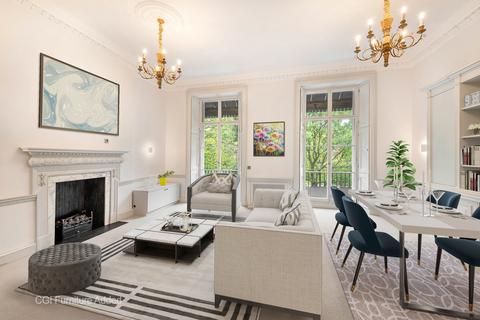 3 bedroom apartment for sale, Cadogan Place, London SW1X