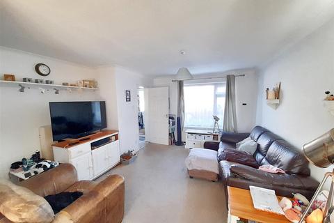 3 bedroom terraced house for sale, Downview Close, Yapton