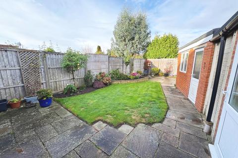 3 bedroom semi-detached house for sale, Westbourne Road, Staines-upon-Thames, Surrey, TW18