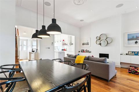 4 bedroom terraced house for sale, Leathwaite Road, SW11