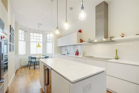 5 bedroom terraced house for sale, Leathwaite Road, SW11