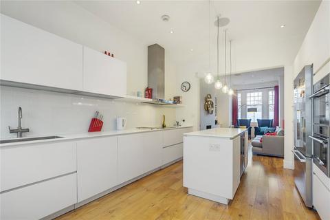 5 bedroom terraced house for sale, Leathwaite Road, SW11