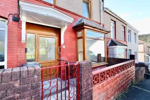 3 bedroom terraced house to rent, Ty Bryn Road, Abertillery, NP13