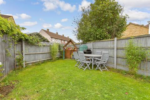 72 Elmdon Road, South Ockendon, RM15 5BF