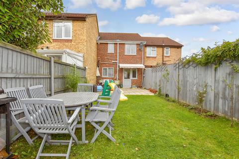 72 Elmdon Road, South Ockendon, RM15 5BF