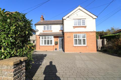 4 bedroom detached house for sale, The Street, Hatfield Peverel