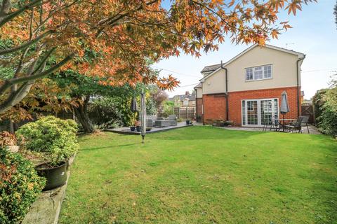 4 bedroom detached house for sale, The Street, Hatfield Peverel