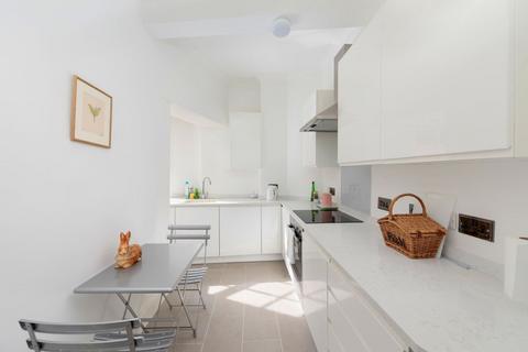 1 bedroom flat for sale, Great Pulteney Street, Bath