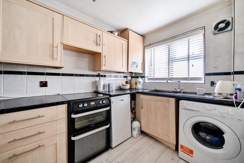 2 bedroom terraced house for sale, Hurlands Place, Farnham, GU9