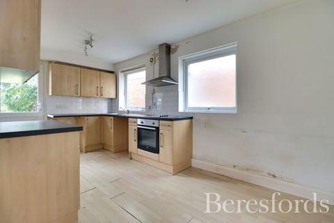 10 Steeple Road, Latchingdon, Chelmsford, CM3 6JX