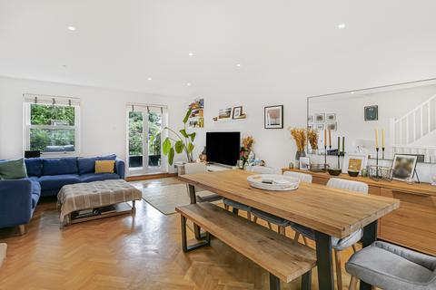 3 bedroom house for sale, Liberty Mews, London, SW12