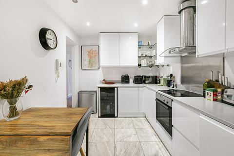 3 bedroom house for sale, Liberty Mews, London, SW12