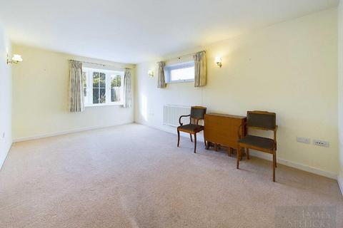 2 bedroom bungalow for sale, Leicester Road, Oadby, Leicestershire
