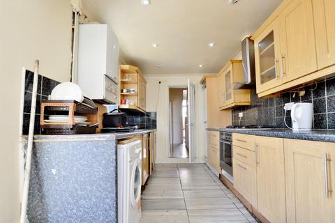 3 bedroom house for sale, Oakfield Road, East Ham