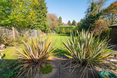 2 bedroom detached bungalow for sale, Webb Lane, Birmingham B28