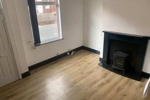 1 bedroom terraced house to rent, Leeds LS11