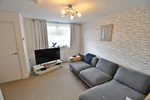 2 bedroom mews for sale, Woodward Drive, Warwick