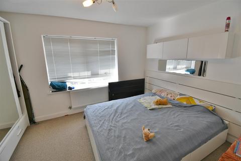 2 bedroom mews for sale, Woodward Drive, Warwick